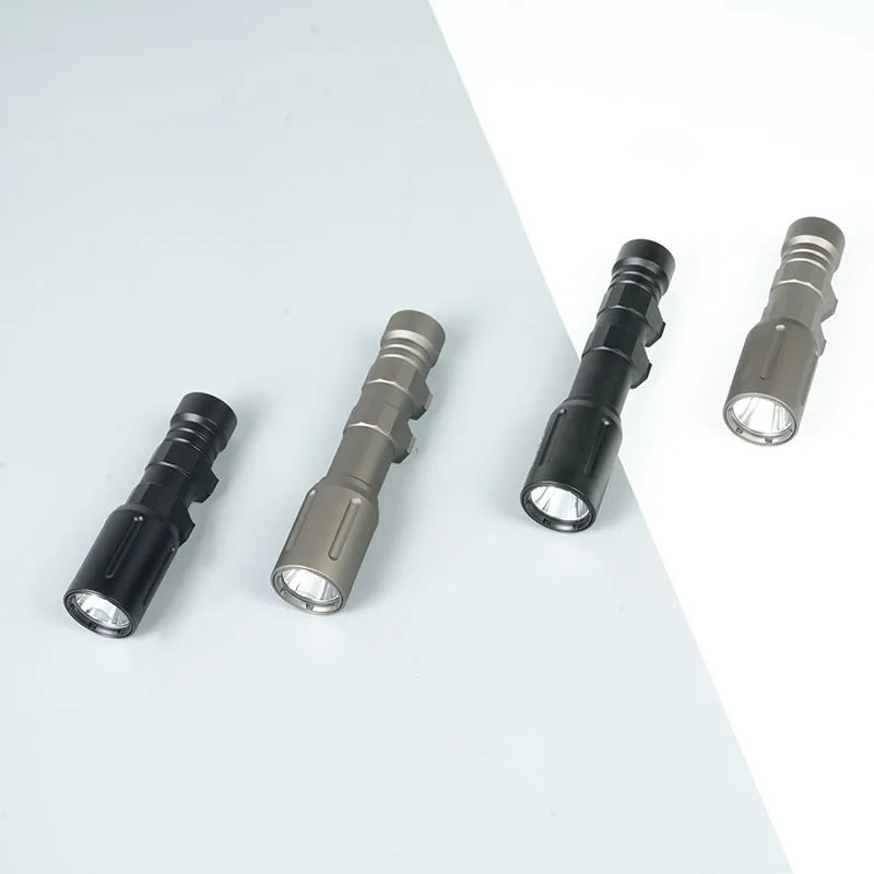 Plhv2 LED Flashlight 1000/1300 Lumens Tactical Scout Light Metal PlhV2 High Power White Light Lamp Foe M4 AR15 Airsoft Rail