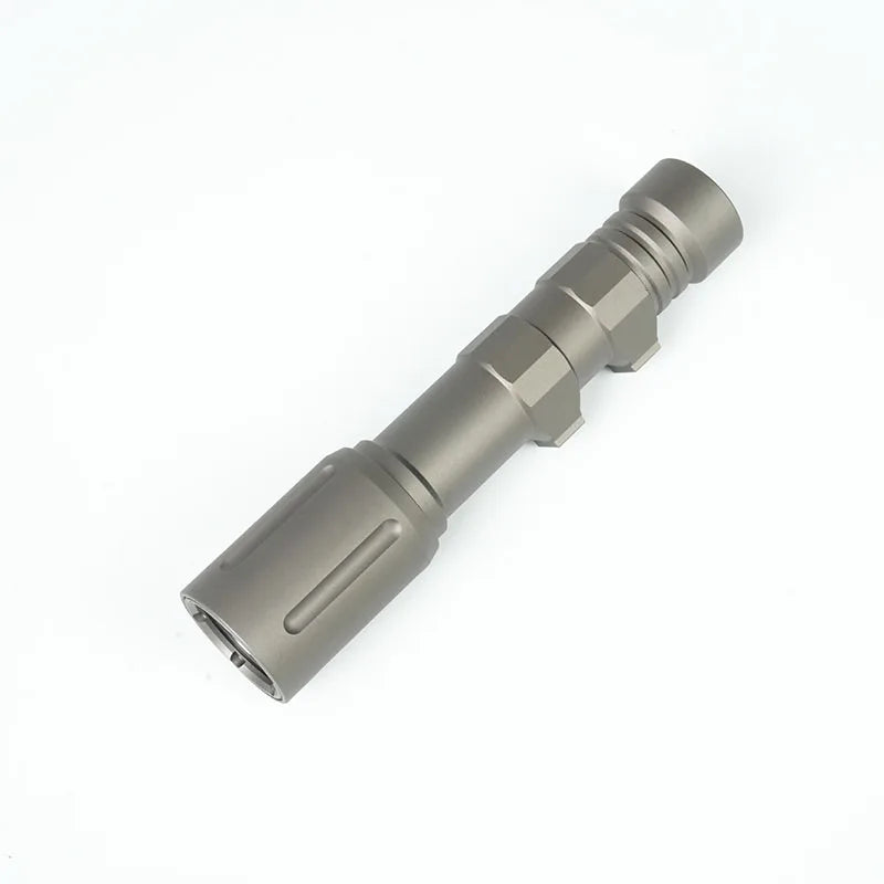 Plhv2 LED Flashlight 1000/1300 Lumens Tactical Scout Light Metal PlhV2 High Power White Light Lamp Foe M4 AR15 Airsoft Rail